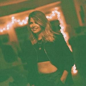 Meet your Posher, Janel